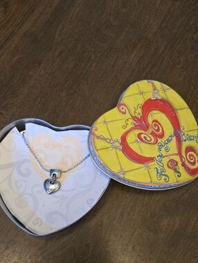 Brighton Cafe Au Lait Silver Heart Necklace with Pink Accent Tin